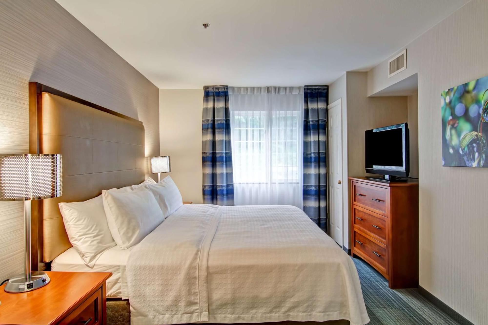 Homewood Suites By Hilton Stratford Extérieur photo