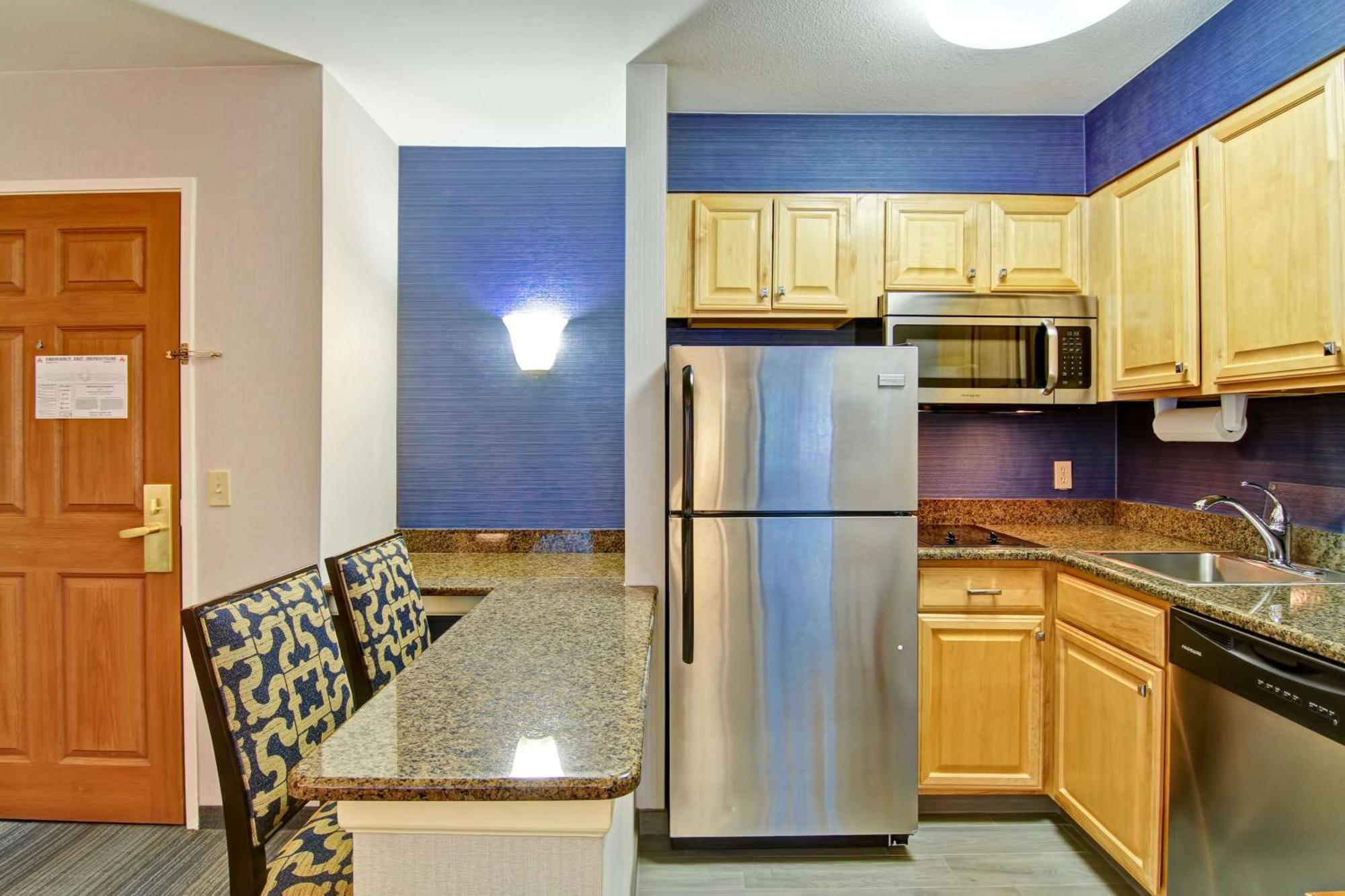 Homewood Suites By Hilton Stratford Extérieur photo