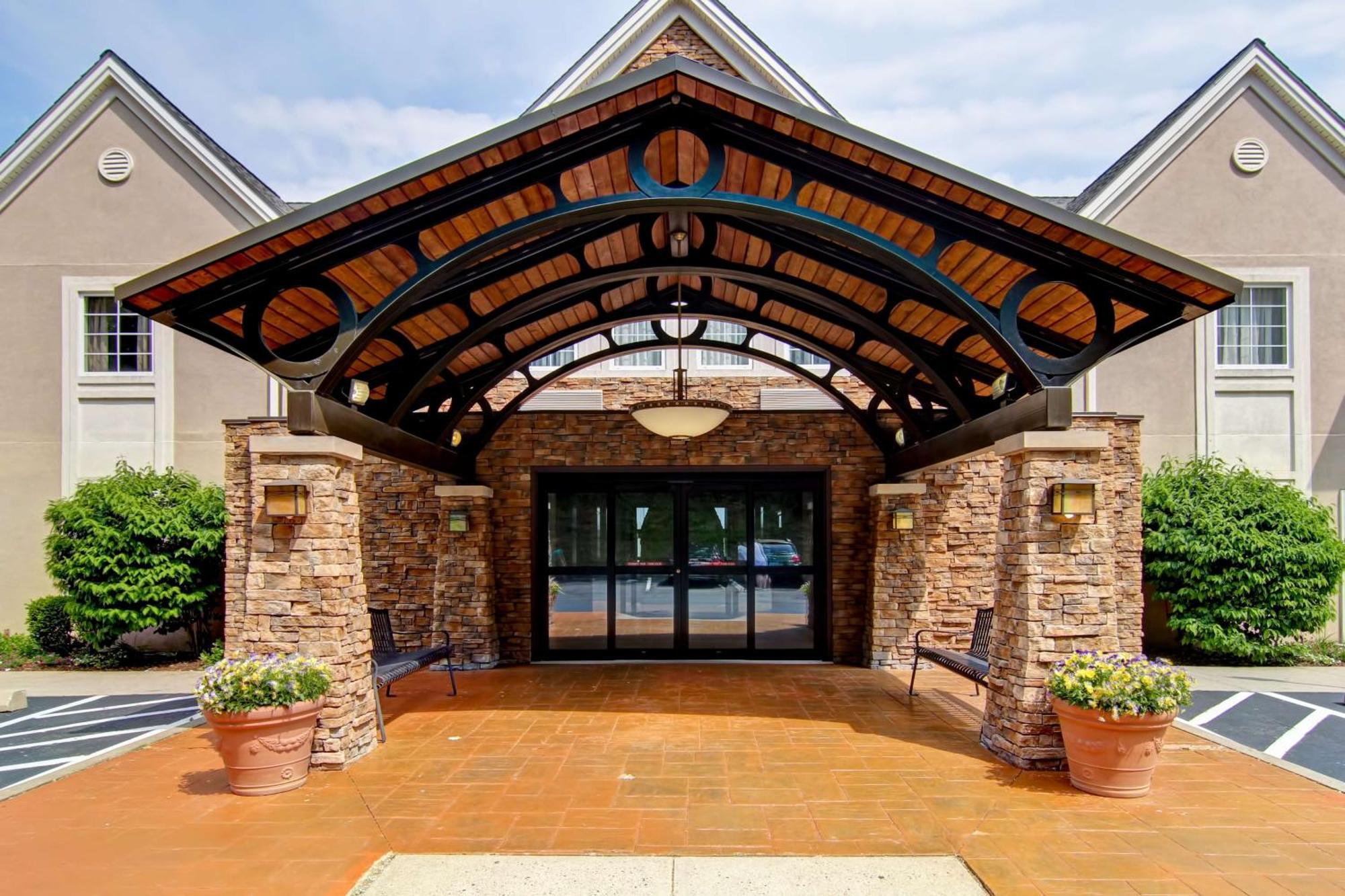 Homewood Suites By Hilton Stratford Extérieur photo